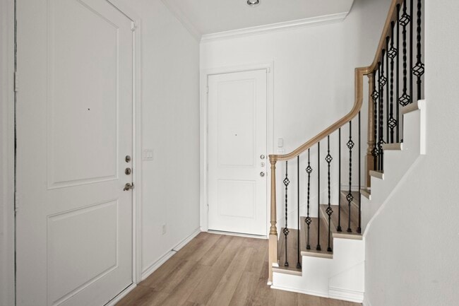 Photo - 3241 Real St Unit B