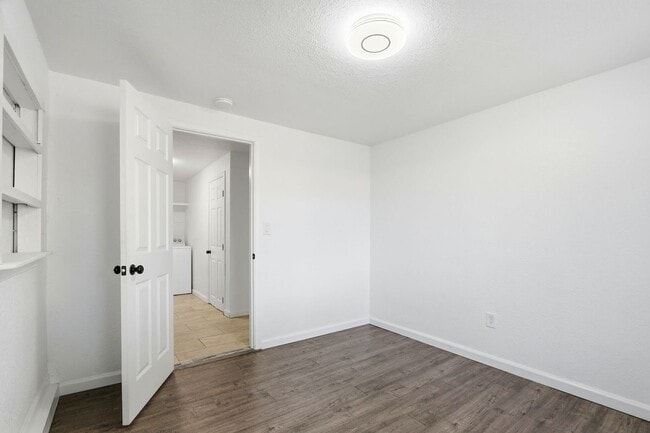 Photo - 10311 Ryan St