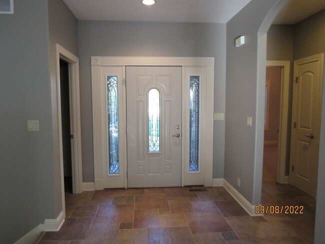 Photo - 4 bedroom duplex in Camdenton