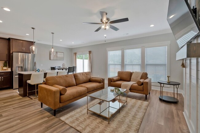 Photo - Sango Drive 3 Bedroom Townhomes For Rent!