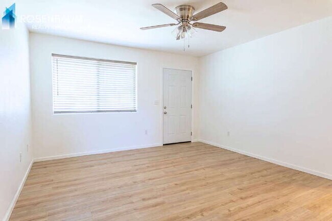 Building Photo - 5636 E 26th St Unit 2