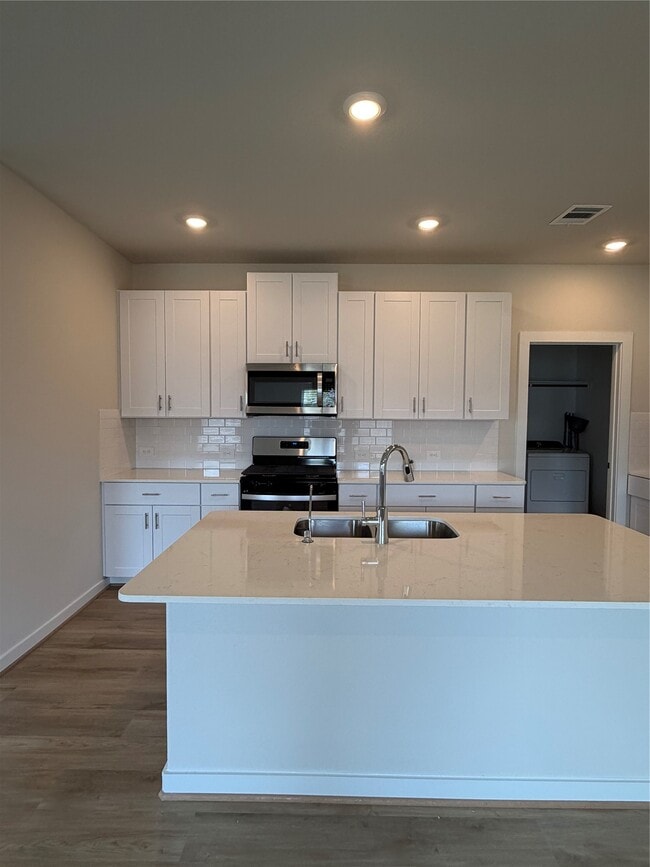 Photo - 6816 Hart Oak Ct