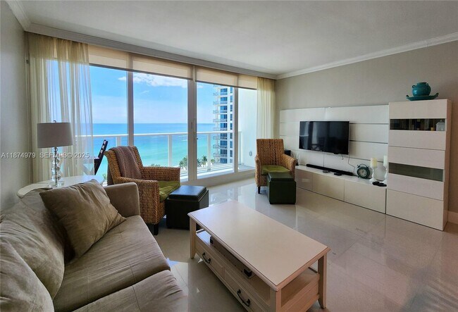 Photo - 3505 S Ocean Dr Unidad 1220