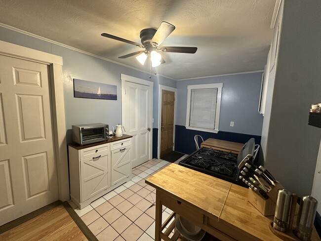 Photo - 11 Prospect St Unit 3rd Florr