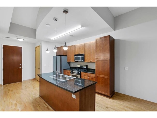 100 3rd Ave S Unit 307