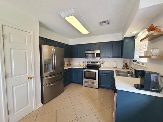 Photo - 179 W Cherrywood Ln