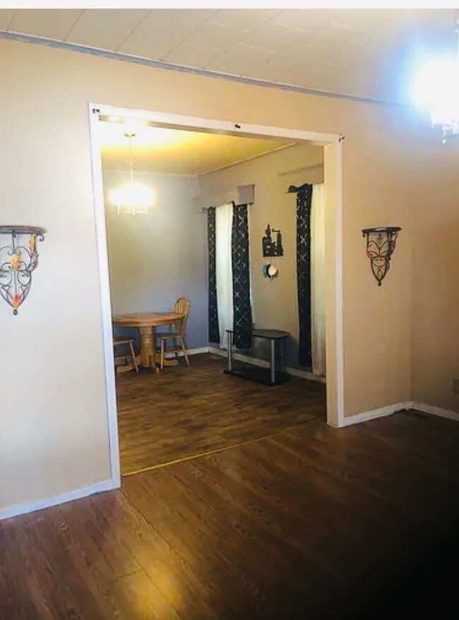 Photo - 106 Lancaster St