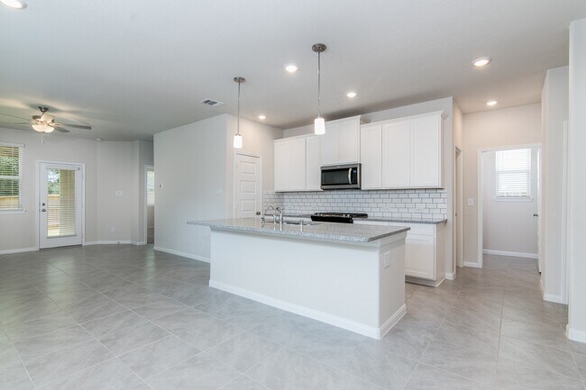 Photo - 18565 Meadow Point Ln