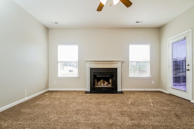 Photo - 7424 Maggie Dr