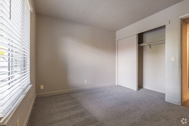 2BR, 1BA - 875SF - Second Bedroom