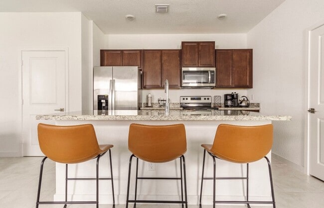 Building Photo - 511 NW 17th St