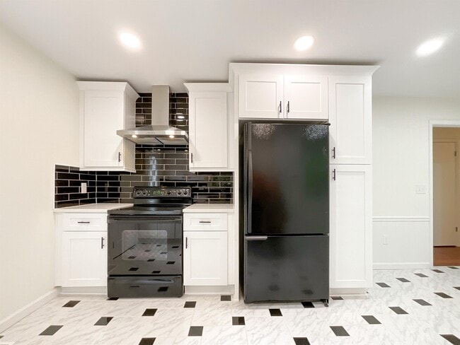 1506 Rama Rd