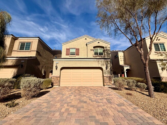 3 BED 2.5 BATH SINGLE FAMILY W/ LOFT & COM... - 3 BED 2.5 BATH SINGLE FAMILY W/ LOFT & COM...