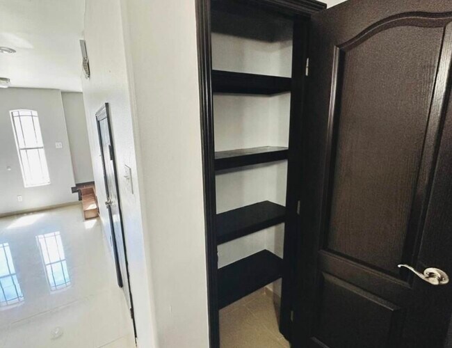 Photo - 1204 W Fig Ave Unit 2