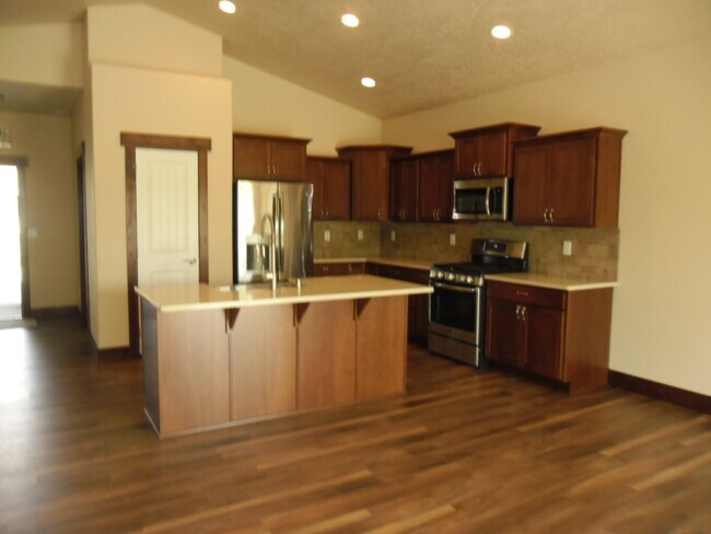 Photo - GOLF COURSE AREA HOME