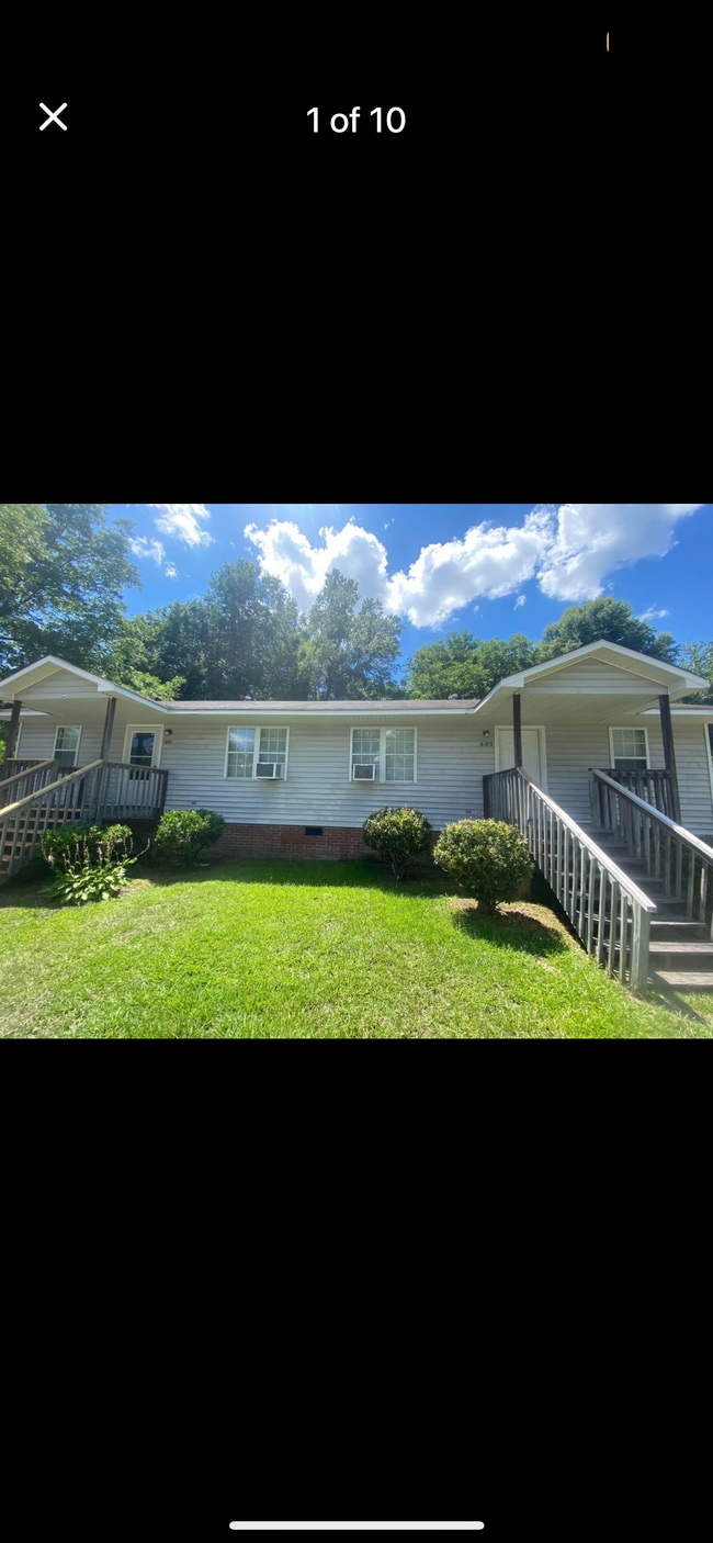 Building Photo - 803 Bridgers St Unit 801 bridgers st Henderson nc 27536 Rental