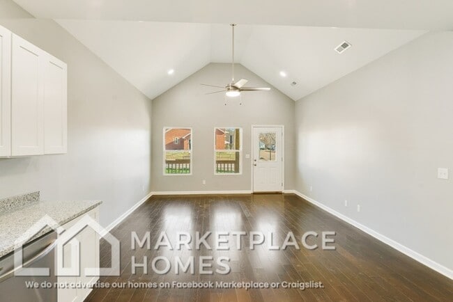Photo - 2901 Dodson Ave