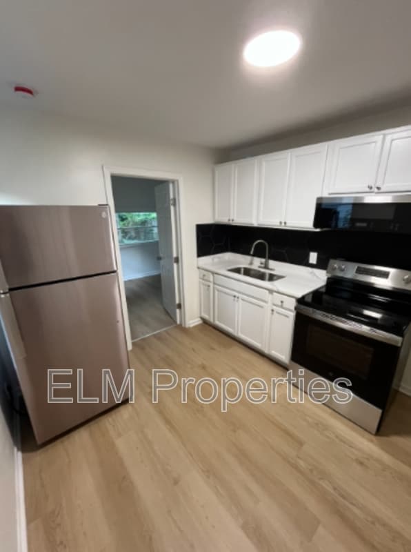 Photo - 474 S Weyant Ave