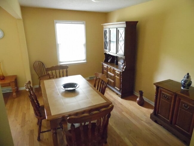 Photo - 1107 Shoreview Dr
