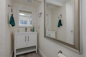 Photo - 838 189th St