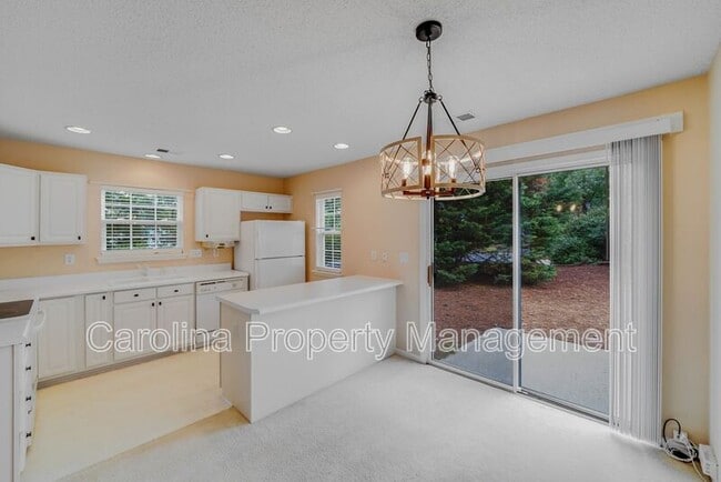 Photo - 15021 Deshler Ct