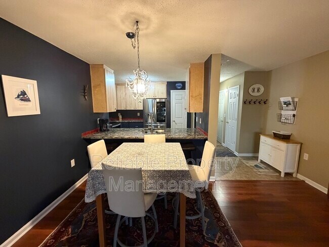 Photo - 203 Sturbridge Dr