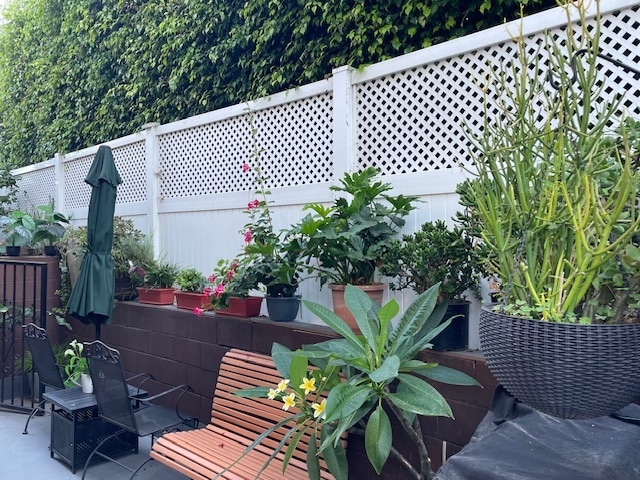 Photo - 2939 S Bronson Ave Unidad 4