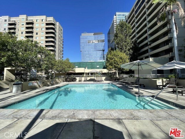 Photo - 600 W 9th St Unidad 515