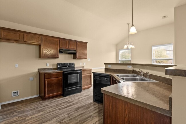 Photo - 417 Emerald Ridge Dr