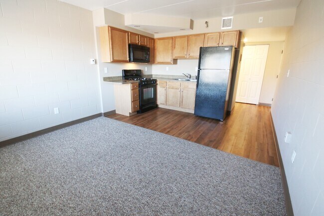 River Tower Apartments