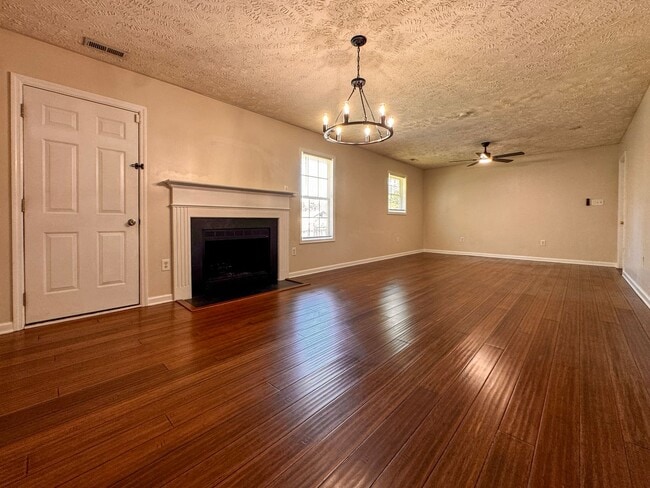 Photo - Charming 3 Bed 2 Bath Home in Cameron