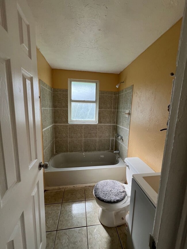 Photo - Quaint 3 bedroom home Unit 3007