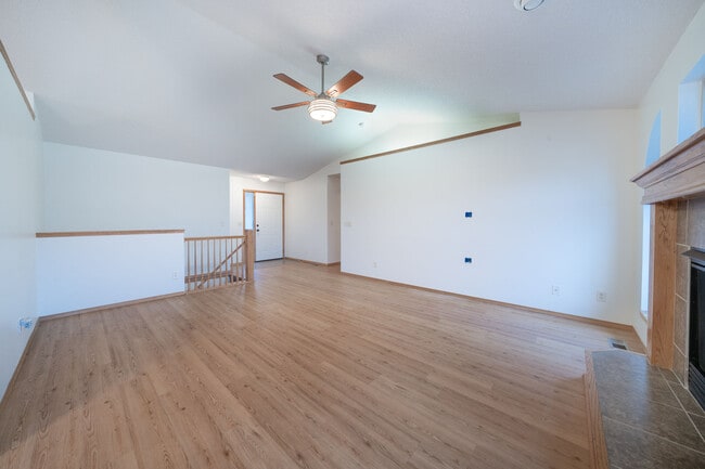 Photo - 1339 S Summit Rd