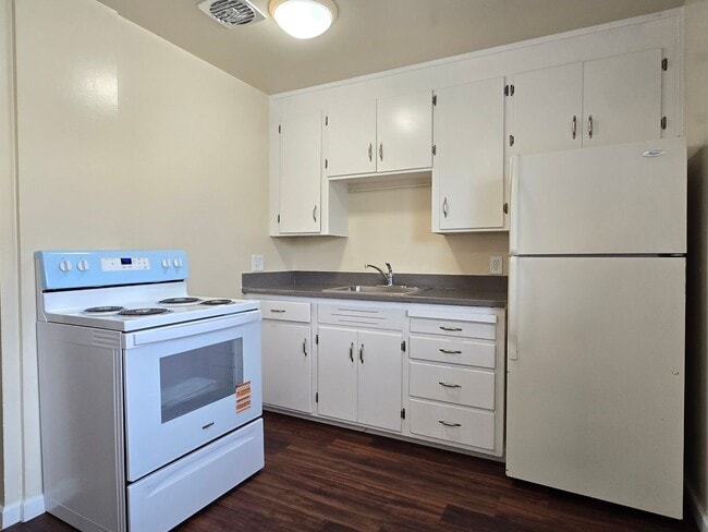 Photo - 511-523 E Reed St Unidad 523E