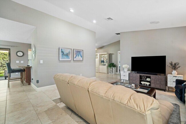 Photo - 13612 Firewood Ct