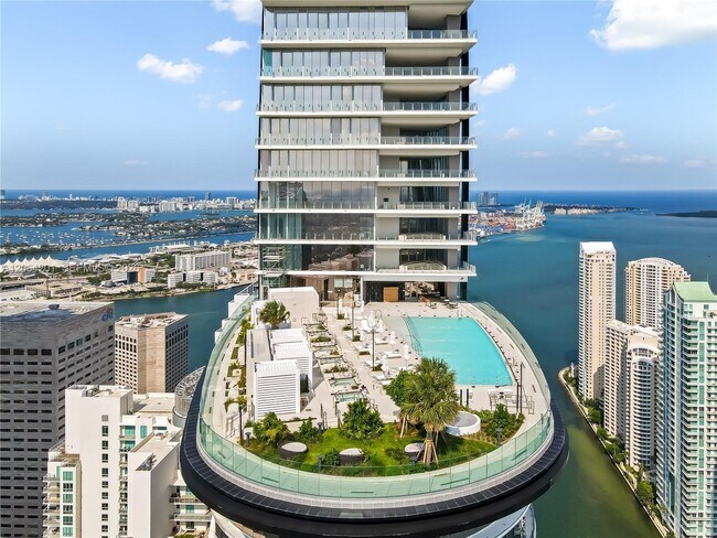 Building Photo - 300 Biscayne Blvd Way Unit 1106E