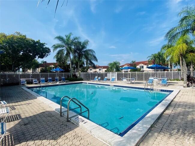 Building Photo - 1226 SW 113th Terrace Unit 201 Rental