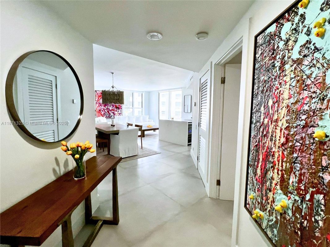 Photo - 701 Brickell Key Blvd