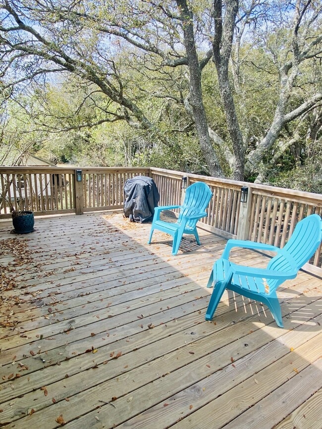 Photo - 109 John L Hurst Dr