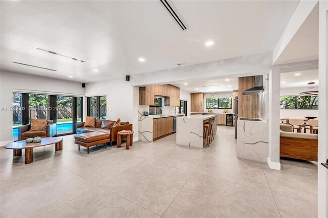 Photo - 11340 SW 74th Ct