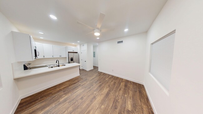 Building Photo - 4941 Art St