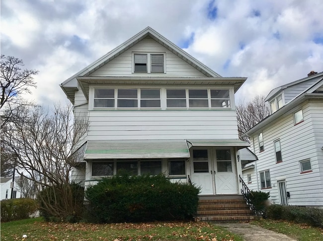 Building Photo - 87 McNaughton St Unit 87