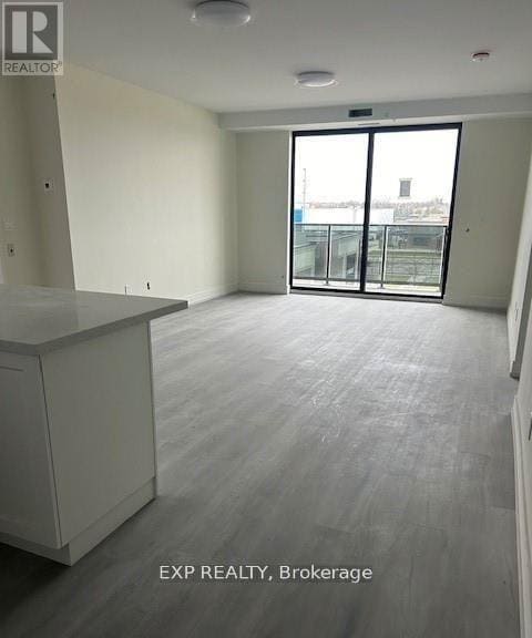 Photo - 301 - 300B FOURTH AVENUE Unit 301