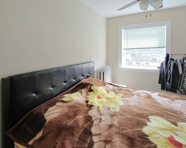 Photo - 4815 N Springfield Ave Unit 3E