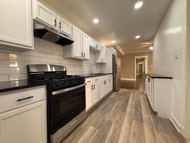 Photo - 5843 S Michigan Ave Unit 2N