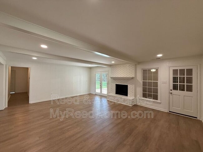 Photo - 7954 Neshoba Rd