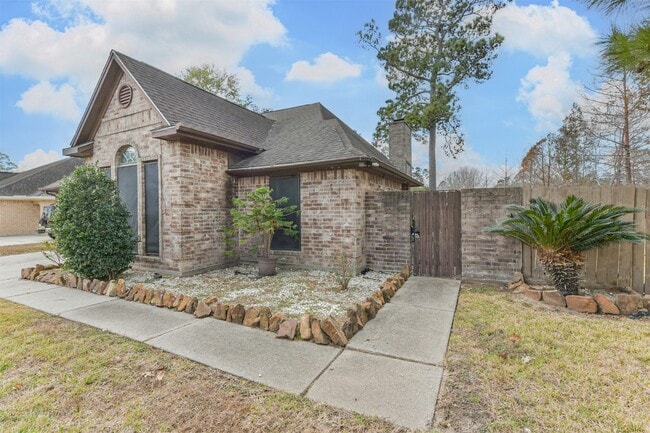 338 Grand Oaks Blvd
