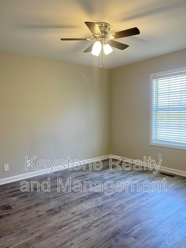 Photo - 1845 Hugh Hunter Rd