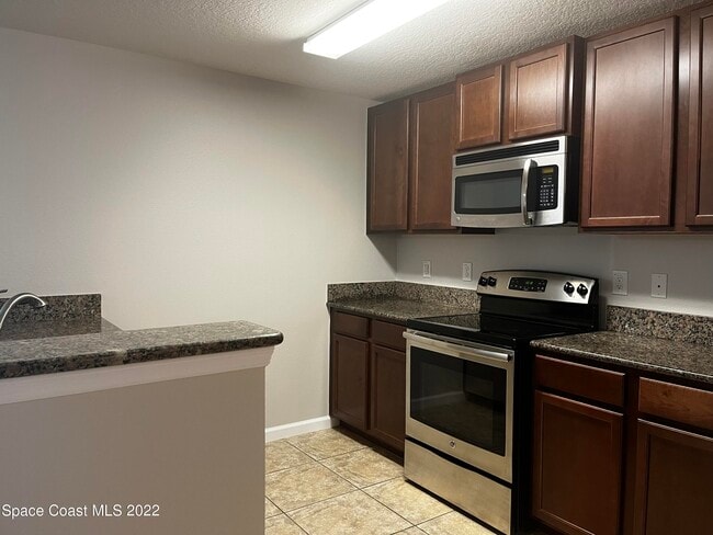4127 Meander Pl Unit 203