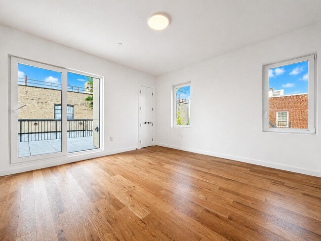 Photo - 205 Cabrini Blvd Unit 6C